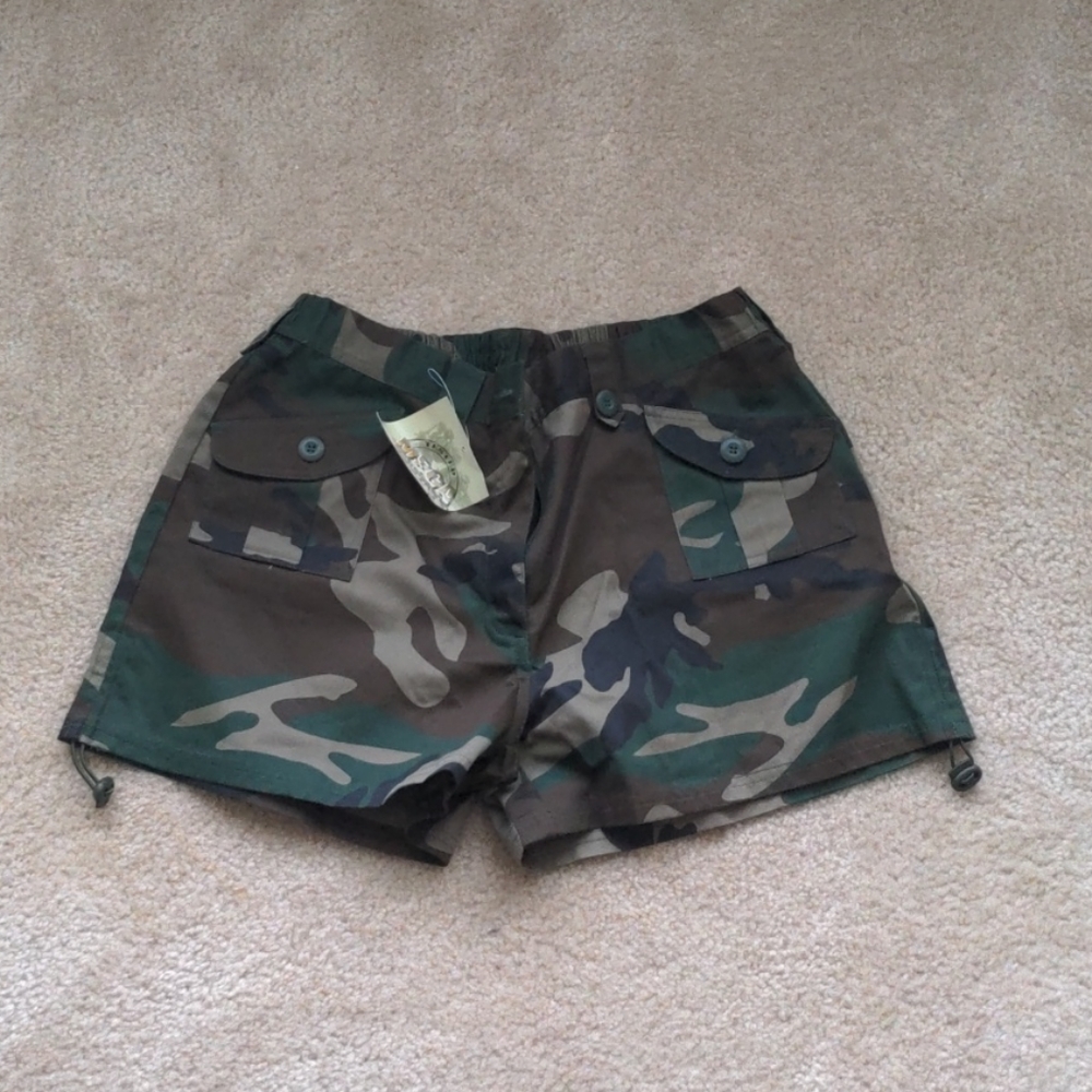 Camouflage shorts
